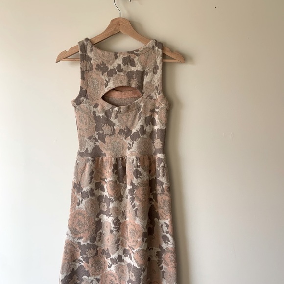 Knitted and Knotted,  neutral floral wool blend XS pencil dress - Picture 8 of 13